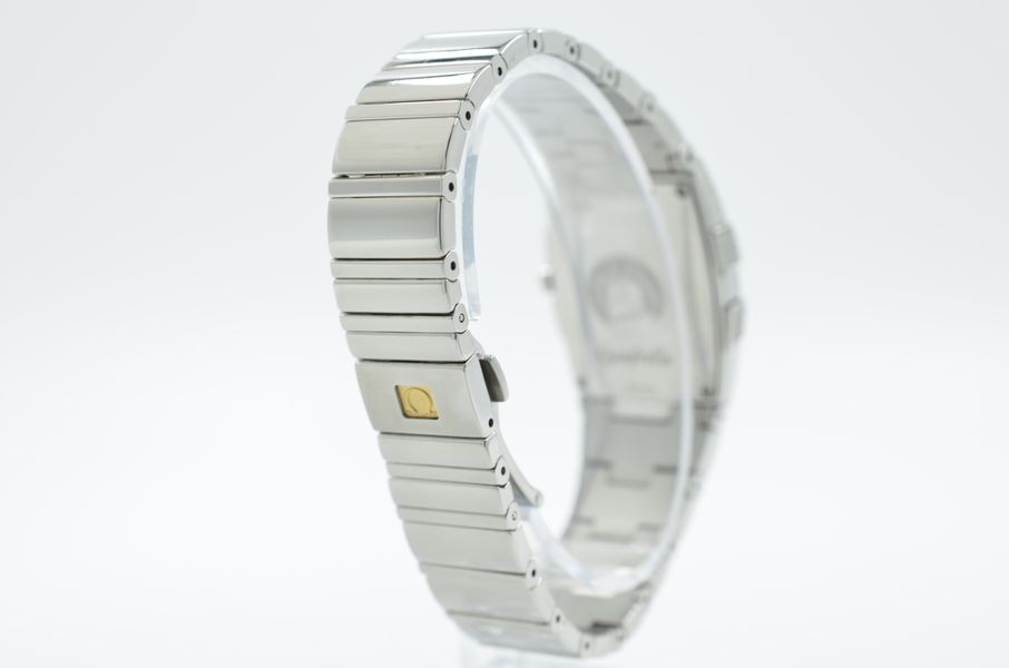Omega Constellation Quadrella 1586.79.00
